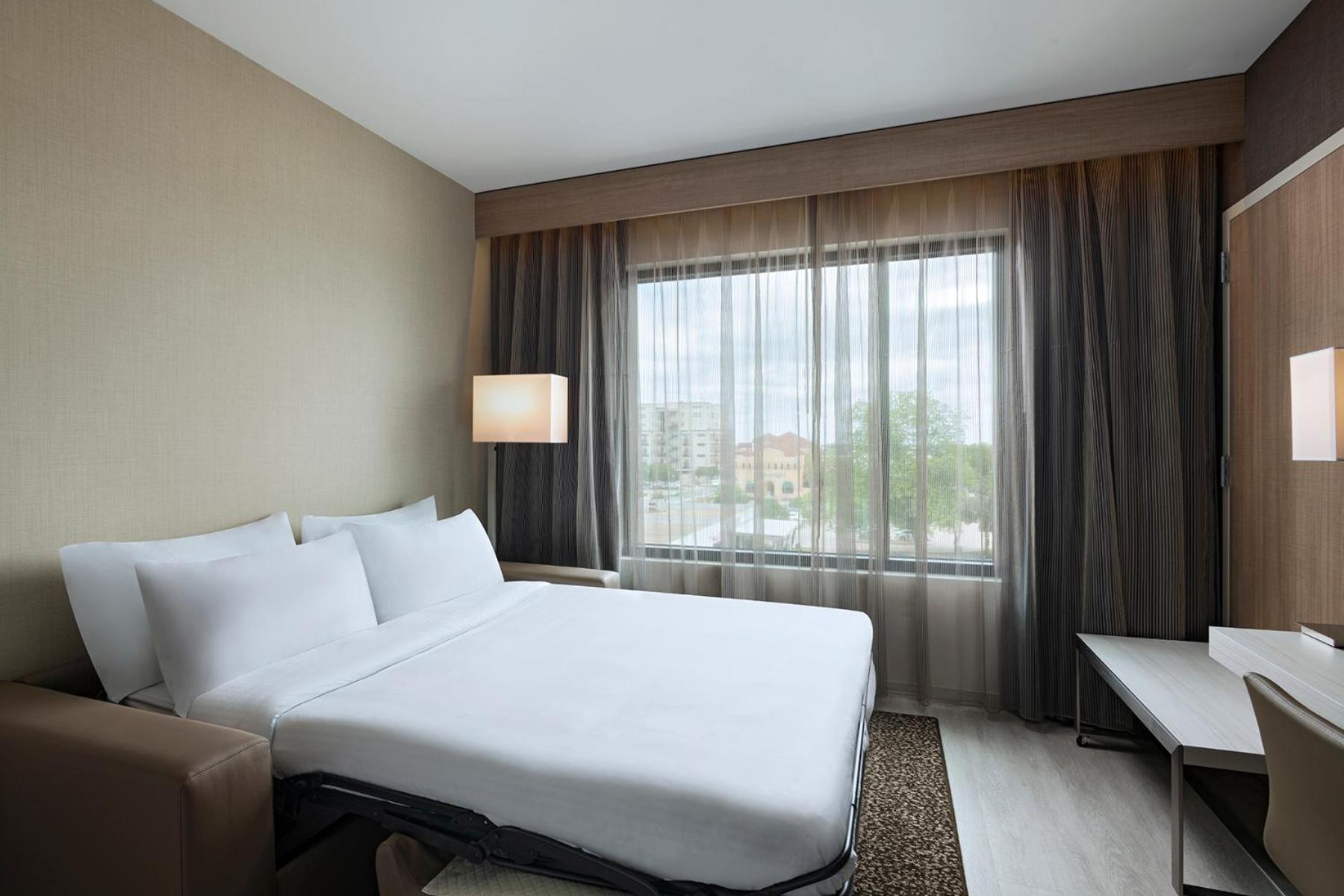 Ac Hotel By Marriott Waco Downtown Esterno foto