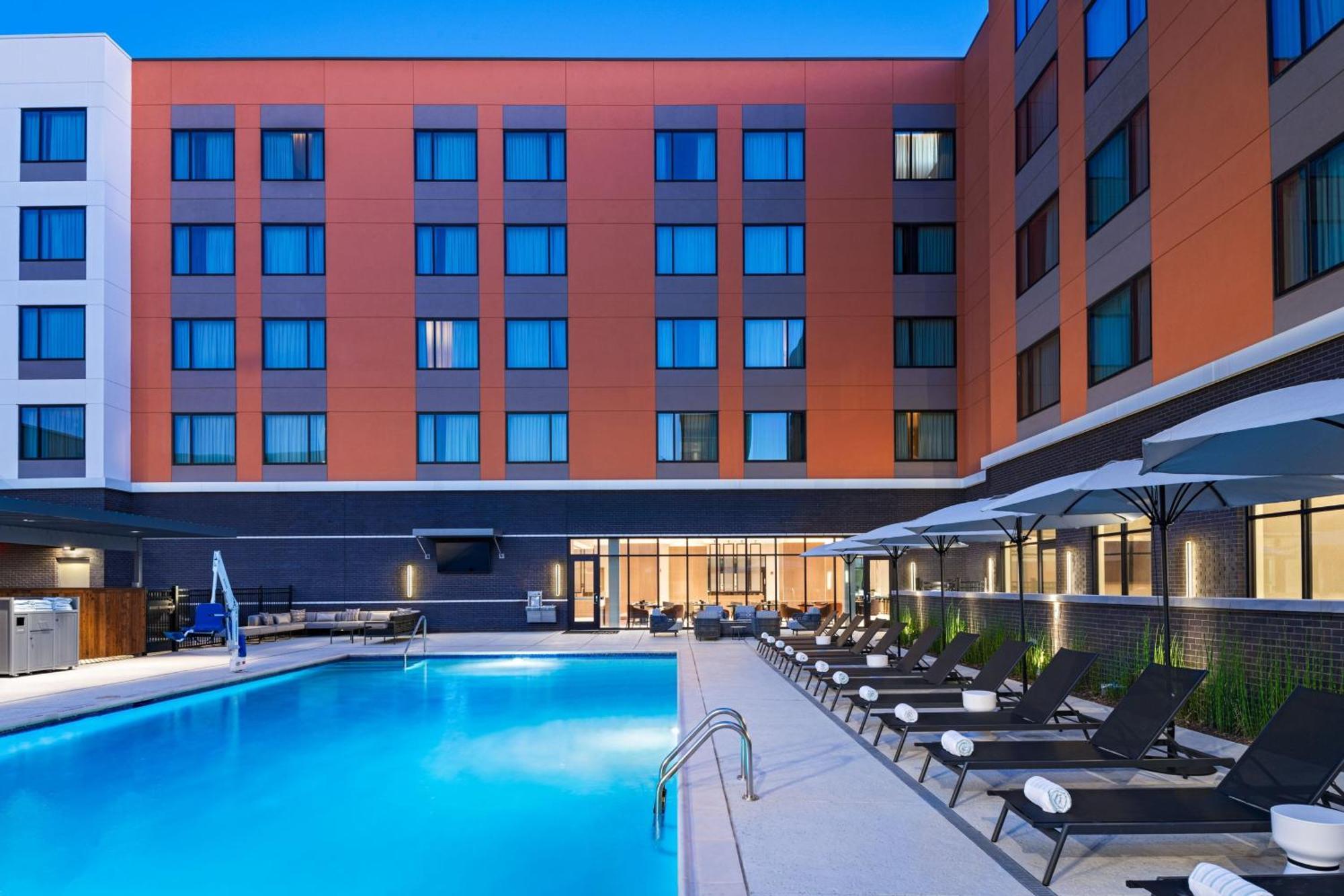 Ac Hotel By Marriott Waco Downtown Esterno foto