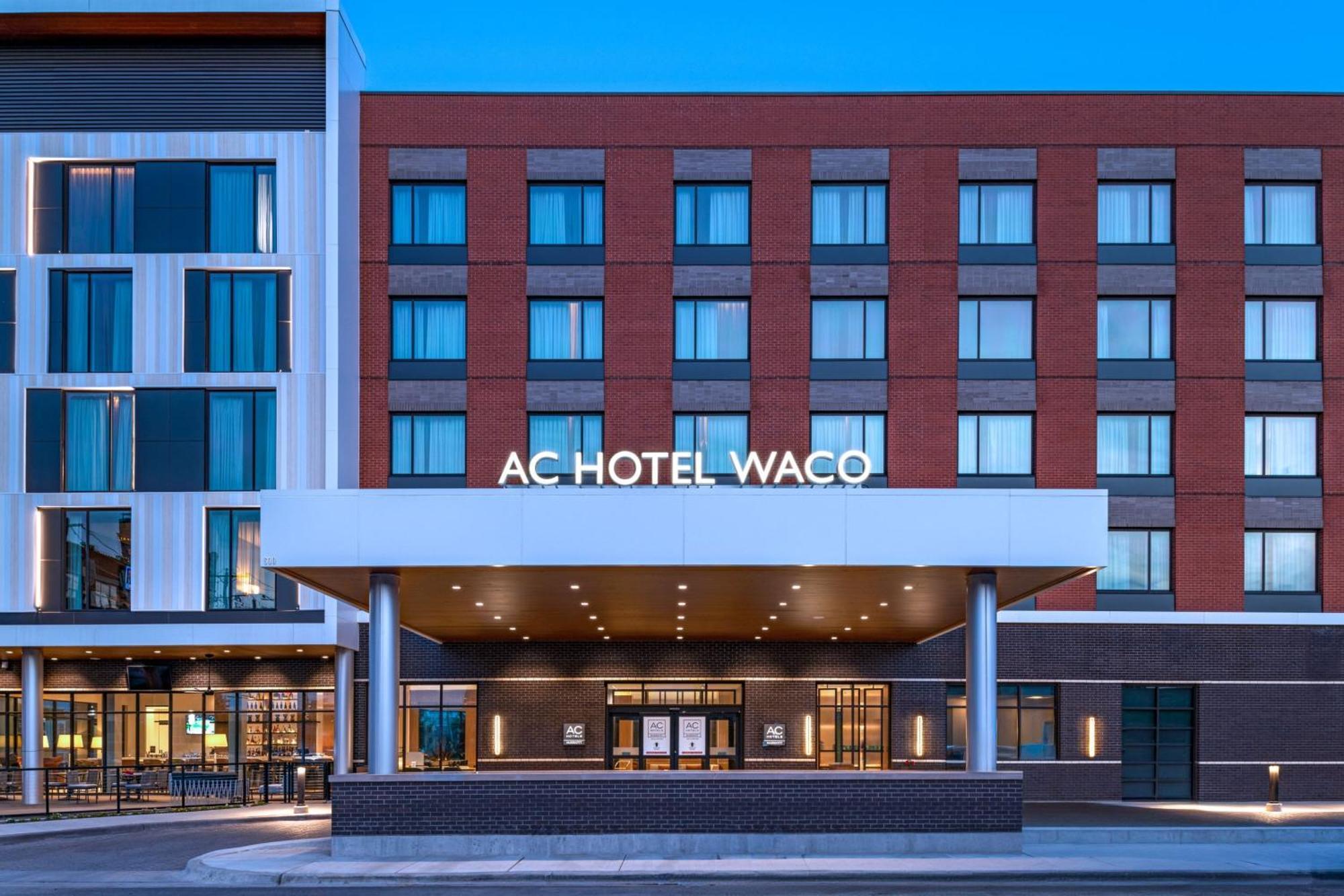 Ac Hotel By Marriott Waco Downtown Esterno foto